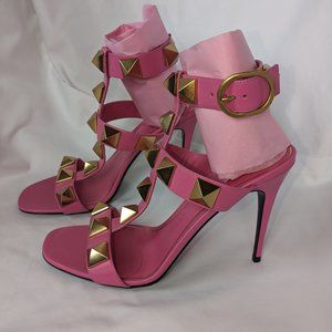 Valentino Garavani Roman Stud Sandal Size 38